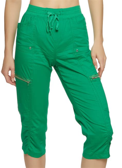 kelly green capris for women.